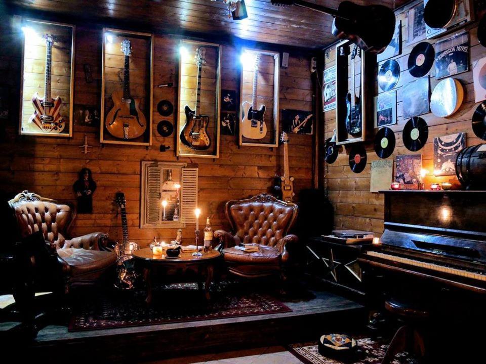 Pirola Music Ranch * Romano di Lombardia