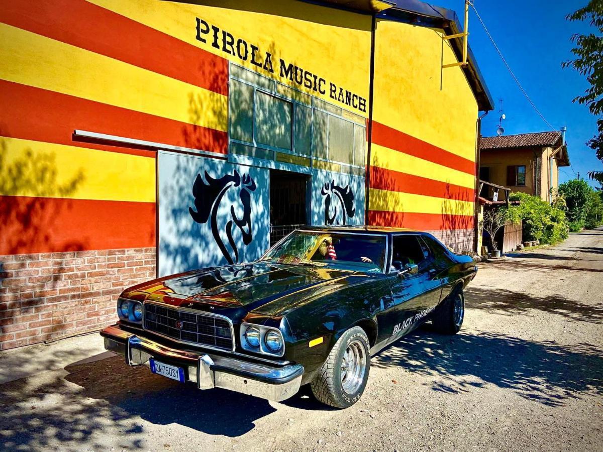 Bed & Breakfast Pirola Music Ranch